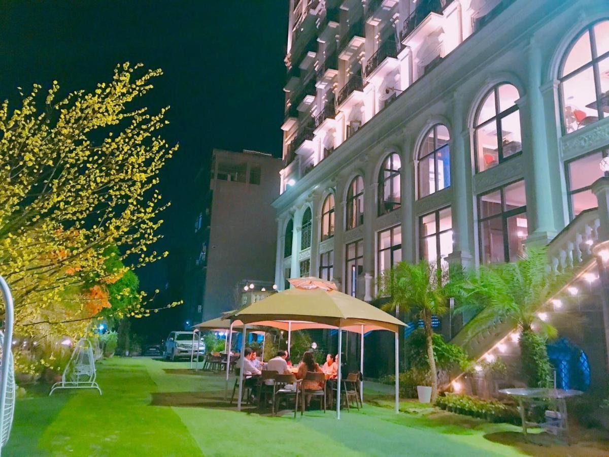 Phoenix Hotel Ha Giang Exterior photo