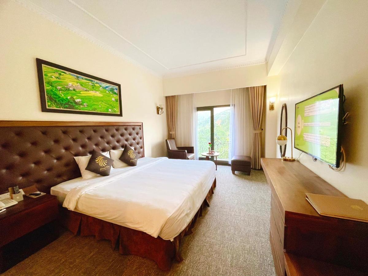 Phoenix Hotel Ha Giang Exterior photo
